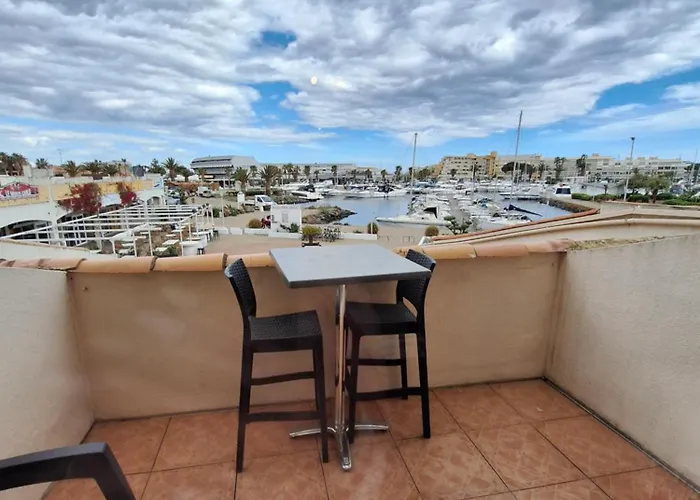 655 2 Pers Port Soleil Tres Jolie Vue Sur Le Port Apartment Agde