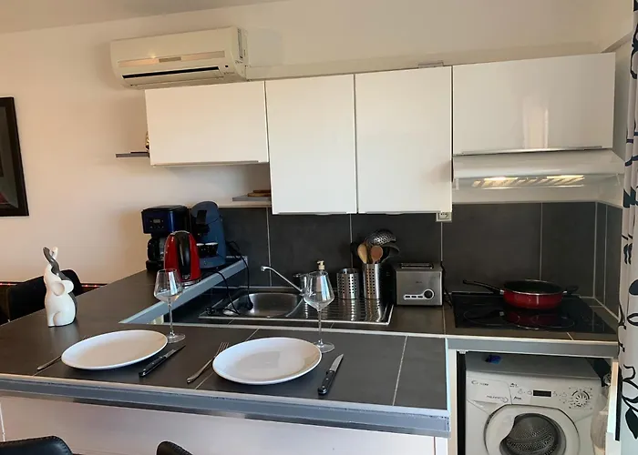 Apartment 655 2 Pers Port Soleil Tres Jolie Vue Sur Le Port *