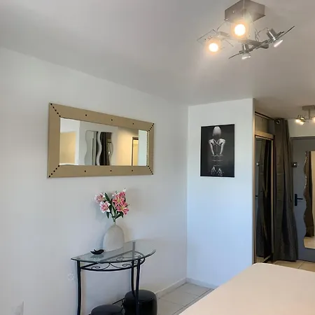 Lägenhet 655 2 Pers Port Soleil Tres Jolie Vue Sur Le Port